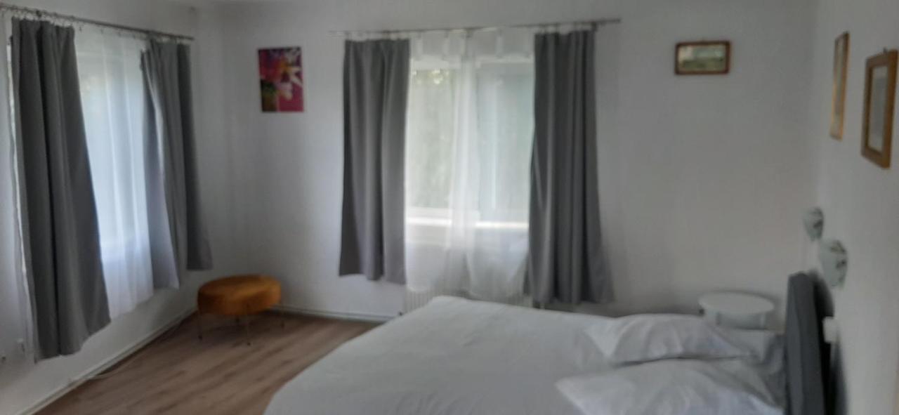 Piccola Italia Casa Racovita 3*