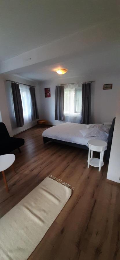 Nhà khách Piccola Italia Casa Racovita 3*