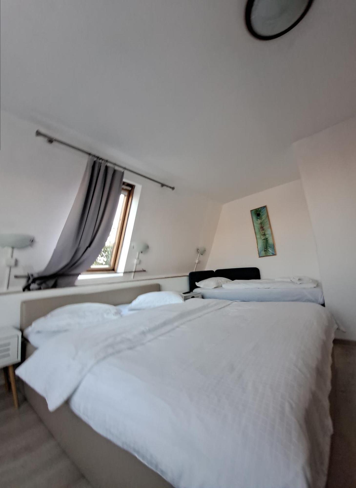 Piccola Italia Casa Racovita